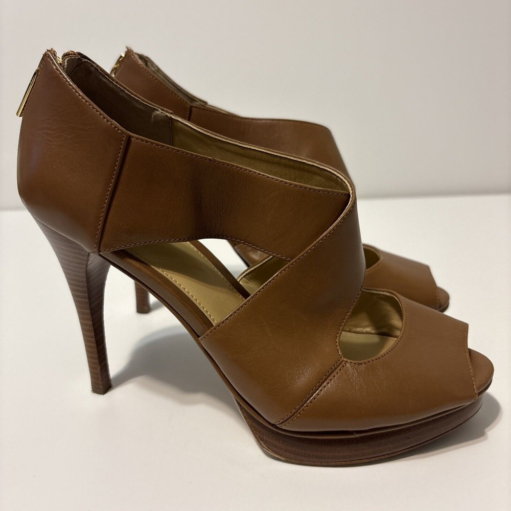 EUC MICHAEL MICHAEL KORS Brown Leather Platform‎ Sandals Heels Back Zip Size 8 M - Picture 2 of 9
